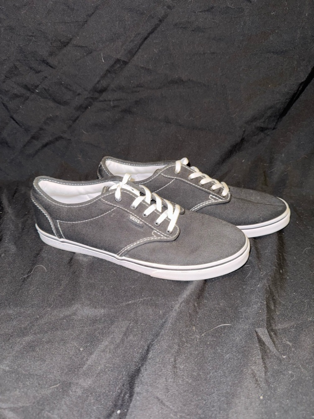 Vans Classic Lace-Up Skate Shoes - Grey